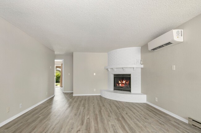 Foto del edificio - Charming Boise Home Near Boise River Green...