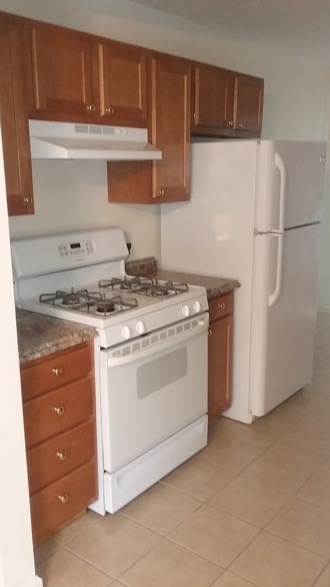 Foto principal - 915 Amoretti St