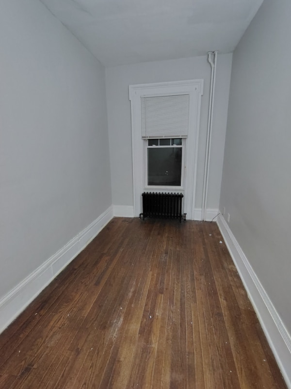 Foto del edificio - 137 E 2nd St