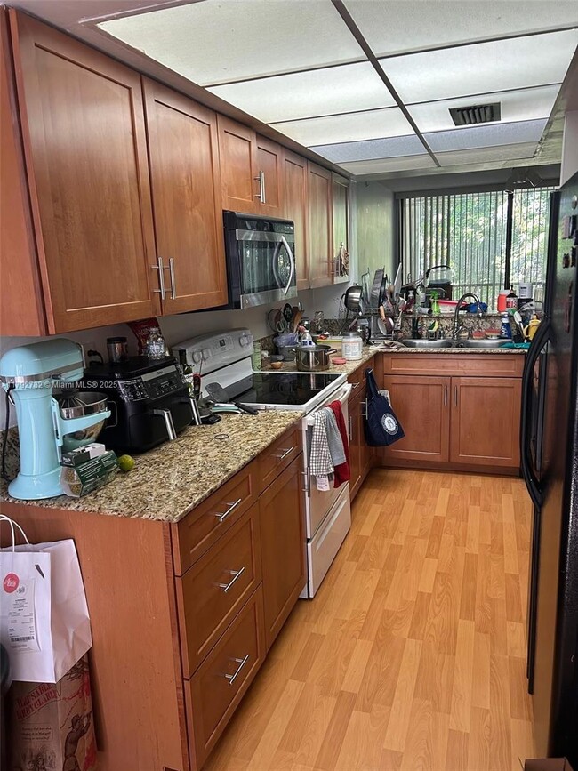 Foto del edificio - 2811 SW 87th Terrace