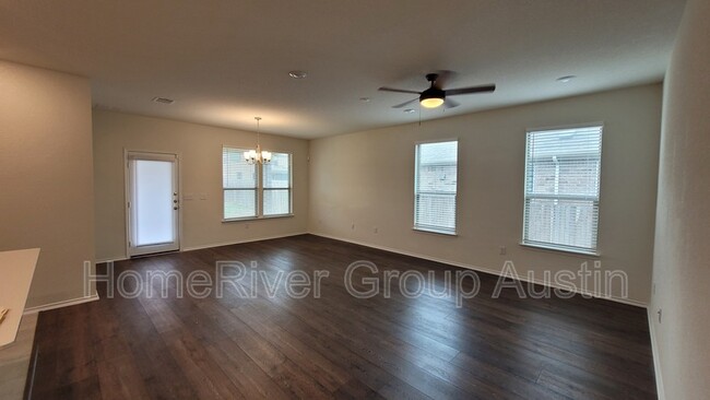 Building Photo - 7828 Nightwing Rd