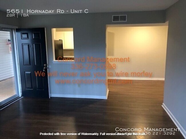 Foto del edificio - 5651 Hornaday Rd