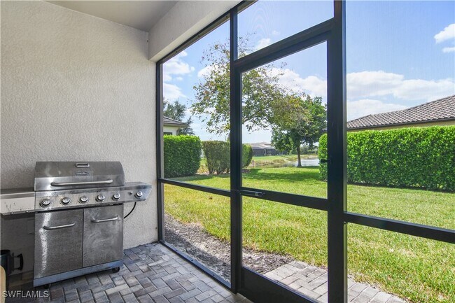 Foto del edificio - 9327 Glenforest Dr