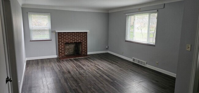Building Photo - 4583 Ammon Rd