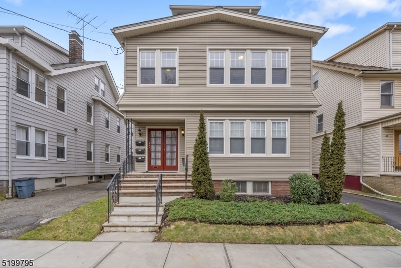 36 Boyden Pkwy Unit 2, Maplewood, NJ 07040 Room for Rent in Maplewood