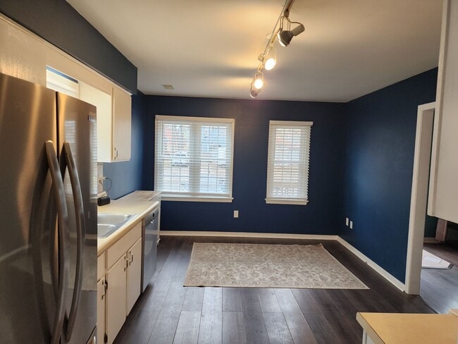 Building Photo - 3 Bedroom 2 Bath Rancher in Midlothian!