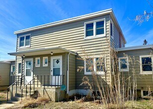 Building Photo - 114 Hillcrest Dr