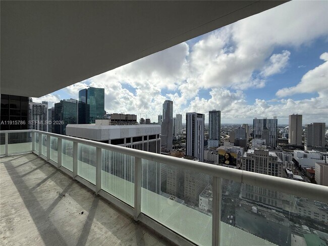 Foto del edificio - 50 Biscayne Blvd