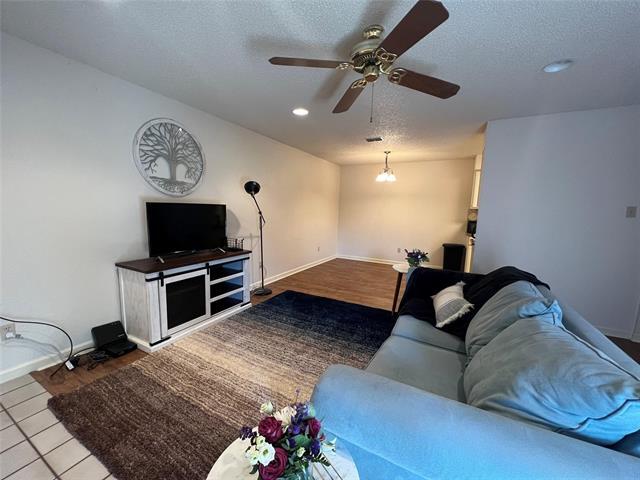 Foto del edificio - 3129 Sappington Pl