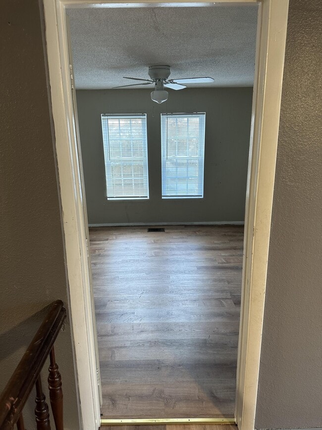 Foto del edificio - 5942 IL-162