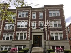 Building Photo - 25 Walbridge St