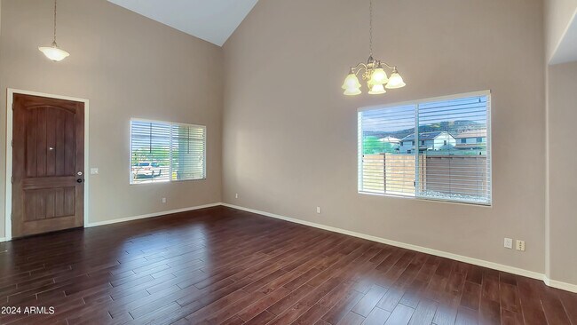 Foto del edificio - 9037 W Plum Rd