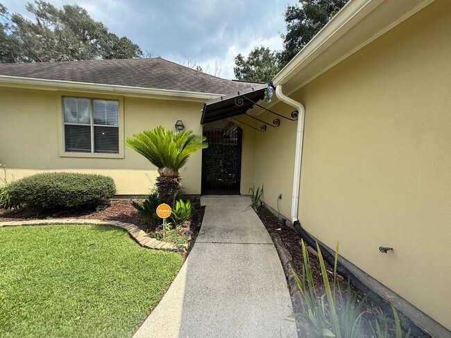 Foto del edificio - 9462 Boone Ave