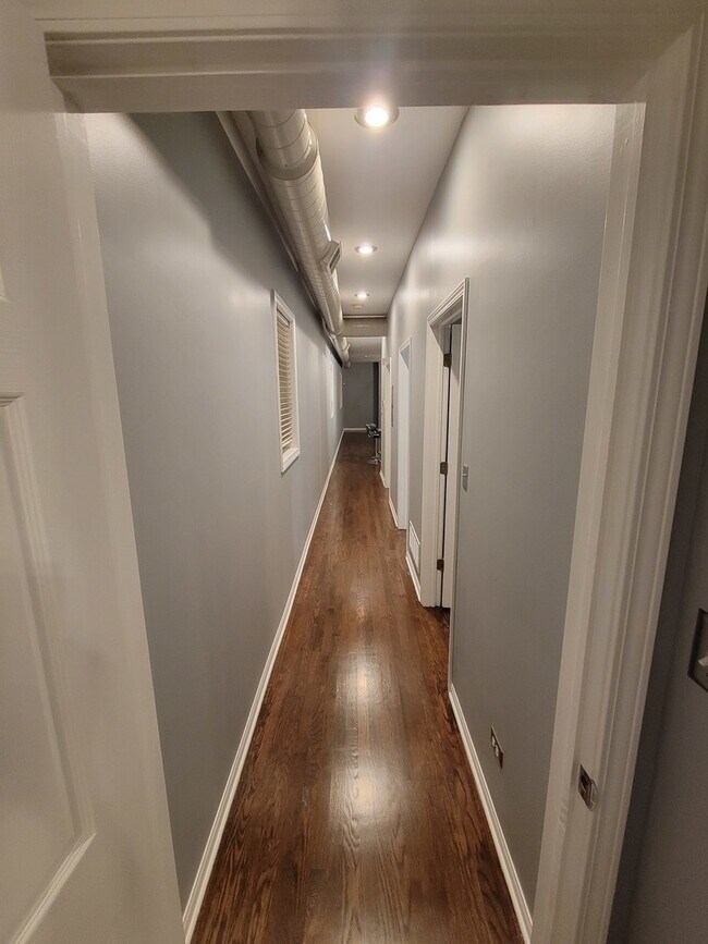 Foto del edificio - 2315 W Harrison St