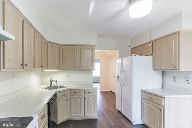 Building Photo - 209 Ashby Ct