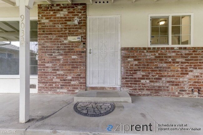 Foto del edificio - 3 br, 2 bath House - 9033 Fashion Drive, S...