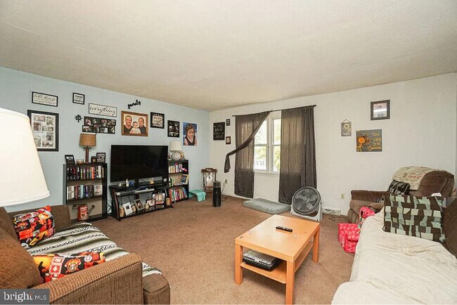 Foto del edificio - 488 Taylor Rd