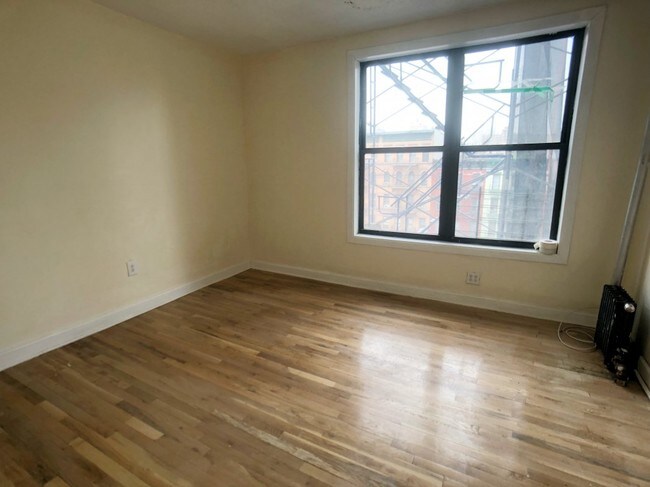 Foto del edificio - 60 W 129th St