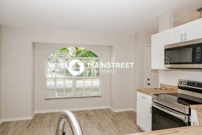 Foto del edificio - 1722 Elmhurst Cir SE