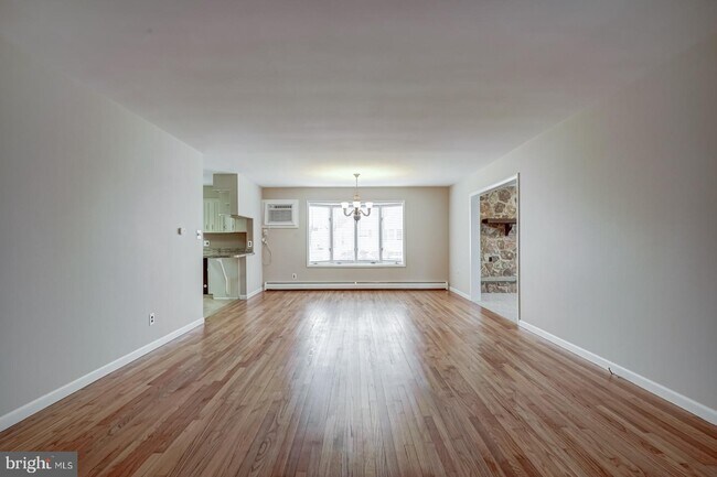 Foto del edificio - 575 Pleasant Mills Rd