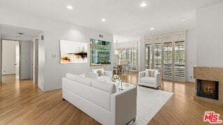 Building Photo - 2415 Century Hill