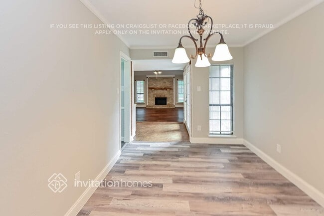 Foto del edificio - 2806 Killdeer Ln