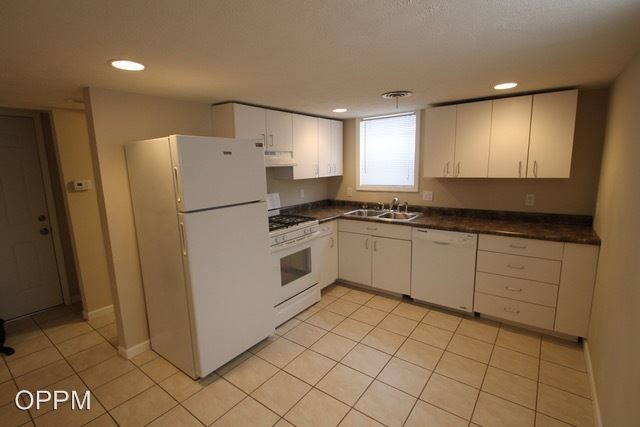 Foto del edificio - 810 N 46th St