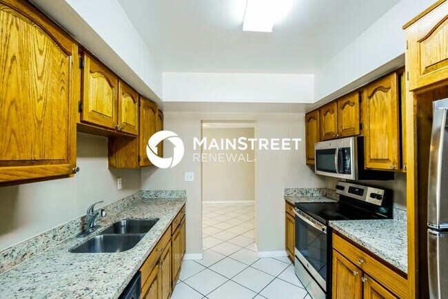 Building Photo - 4 Bedroom Pet-Friendly Home in Homestead, FL with Main Street Renewal