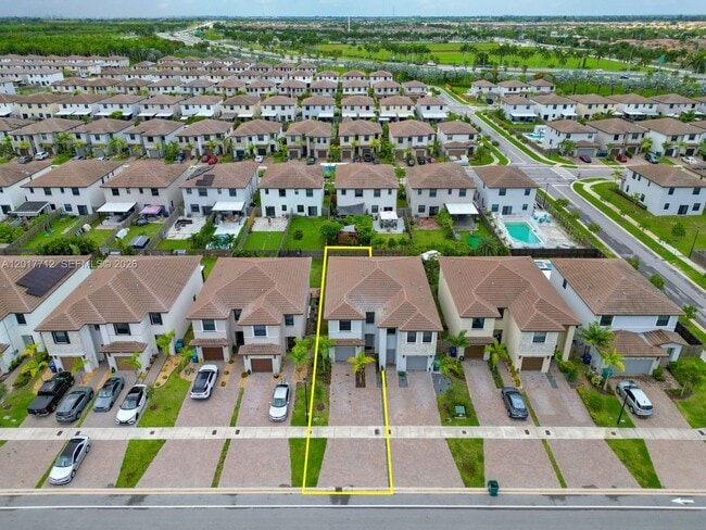 Foto del edificio - 25036 SW 107th Ave