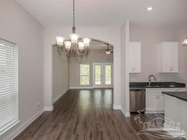 Building Photo - 5746 Dunridge Drive