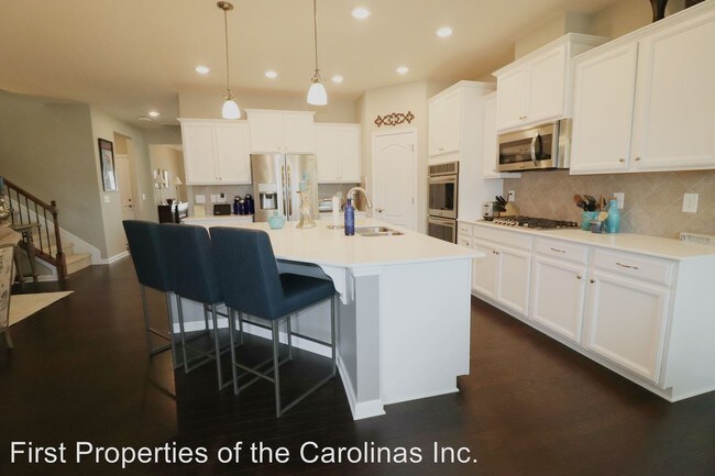 Building Photo - 3 br, 3 bath House - 285 Kentmere Lane