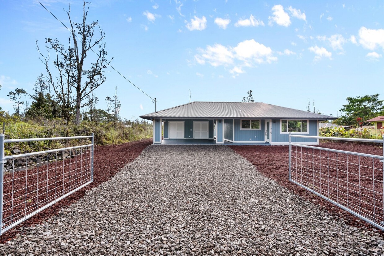 Primary Photo - New Home in Ainaloa!