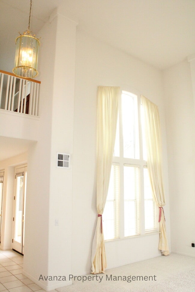 Foto del edificio - Home for Rent