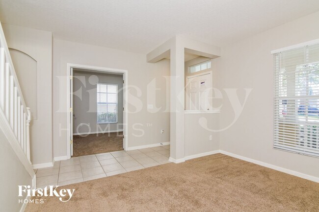 Foto del edificio - 5916 Beaconpark St