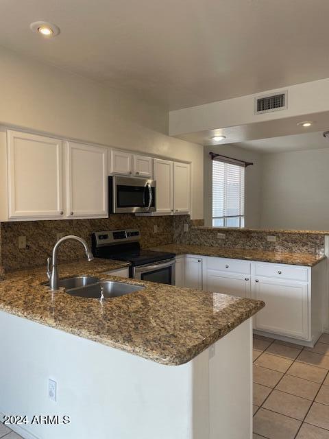 Building Photo - 15233 S 13th Way