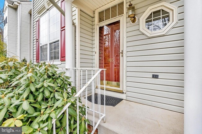 Photo - 465 Woodstock Ln Townhome