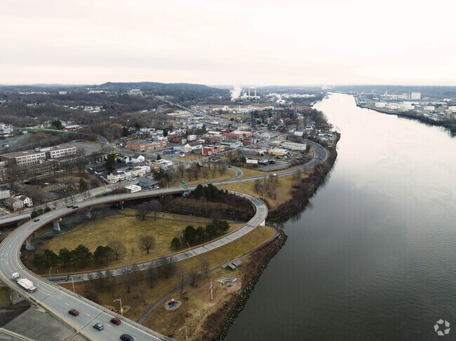 Riverfront Park and Hudson River