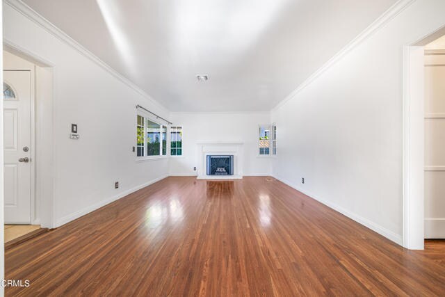 Building Photo - 5750 Riverton Ave