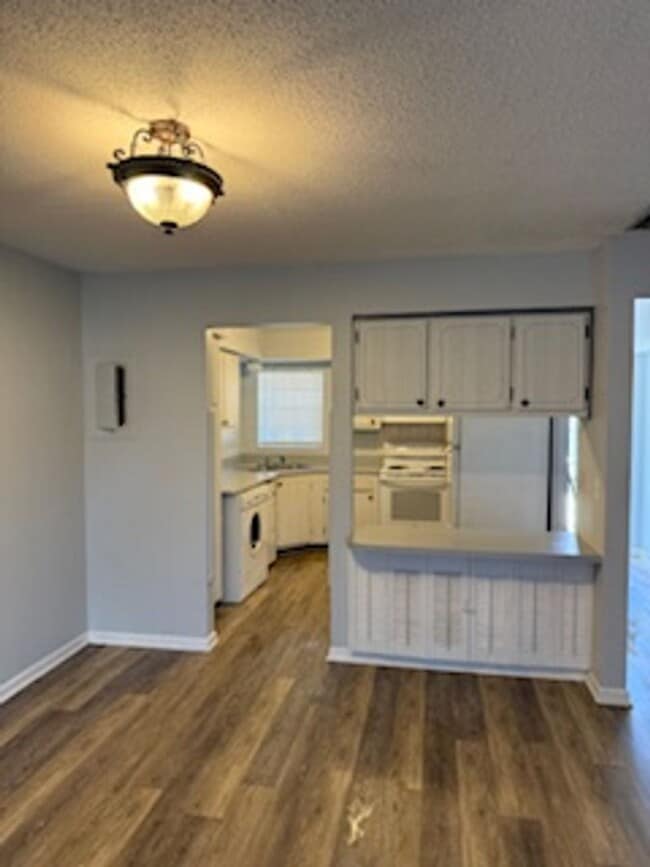 Building Photo - 2/2 in Titusville for rent!