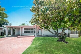 Building Photo - 761 W Dayton Cir