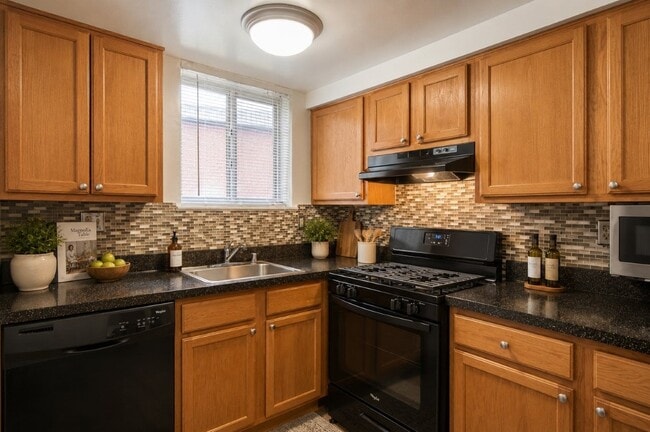 Building Photo - Taylor Park Apartment Homes