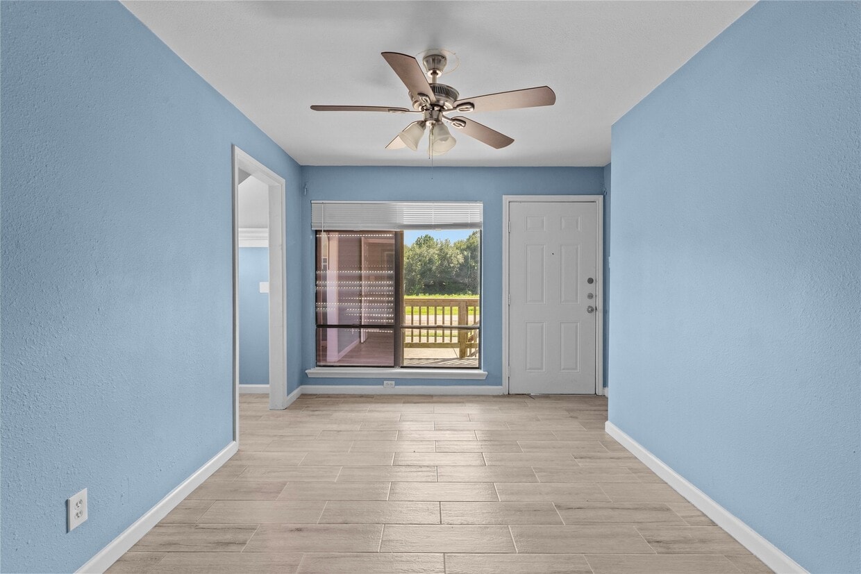 Foto principal - 7316 Overton St