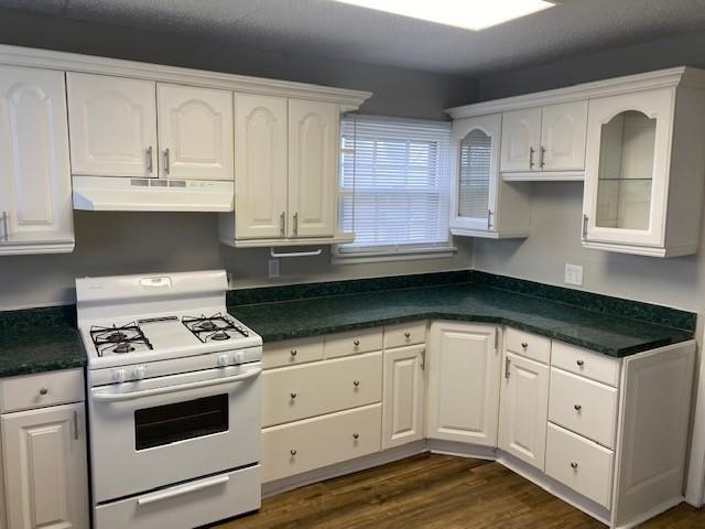 Building Photo - 5301 Patterson Dr