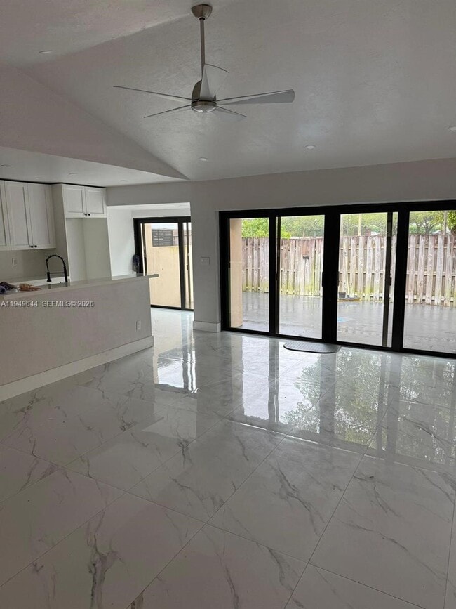 Foto del edificio - 11220 SW 125th Pl