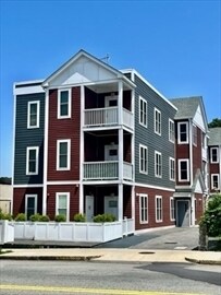 Building Photo - 966 Hyde Park Ave