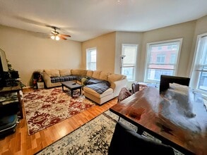 Building Photo - 1830 E Kane Pl