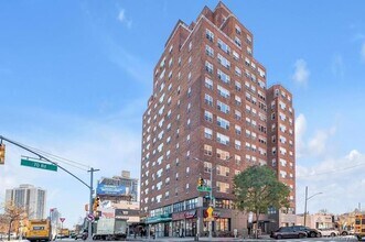 Building Photo - 107-40 Queens Blvd