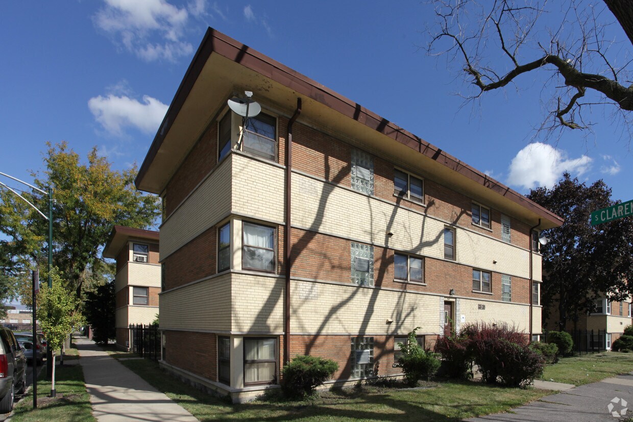 Garfield Gardens Apartments Chicago, IL
