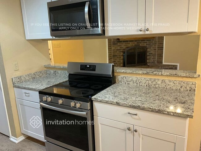 Foto del edificio - 3809 Wooddale Ct