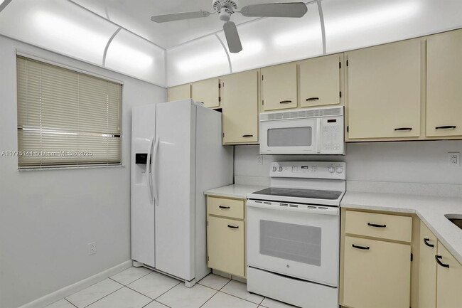 Photo - 9413 Boca Cove Cir Apartment